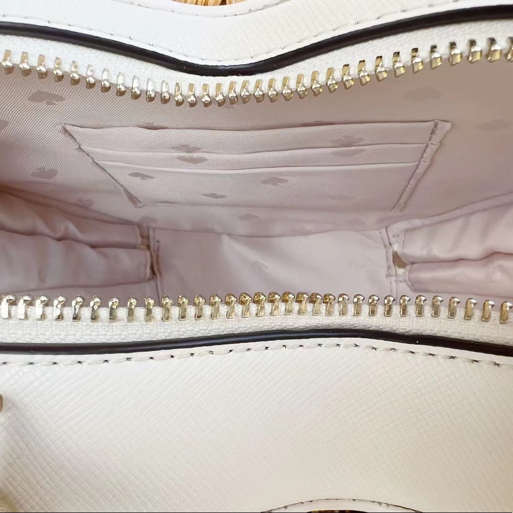 Kate Spade ♠️ Crossbody - Picture 7 of 7